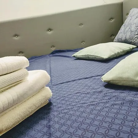 Oina Studio Appartement *
